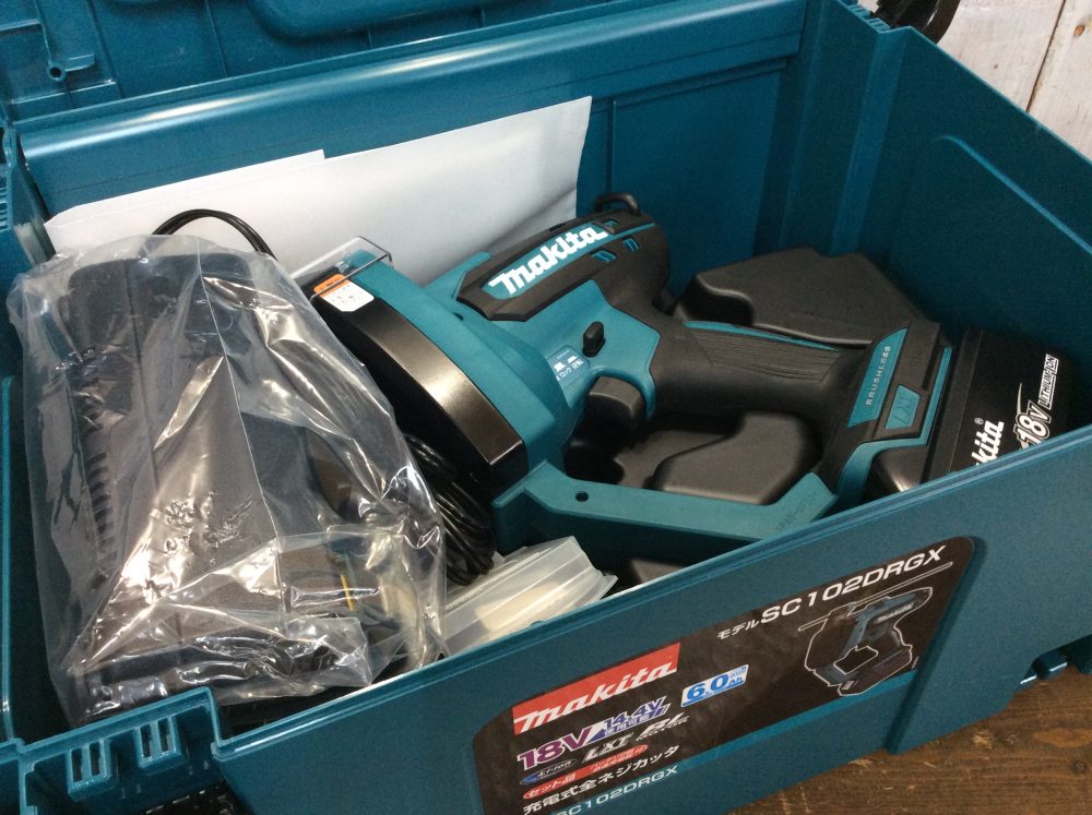 2024-07-19 makita マキタ 充電式全ネジカッタ 18V 6Ah バッテリ2本・充電器・ケース付 SC102DRGX