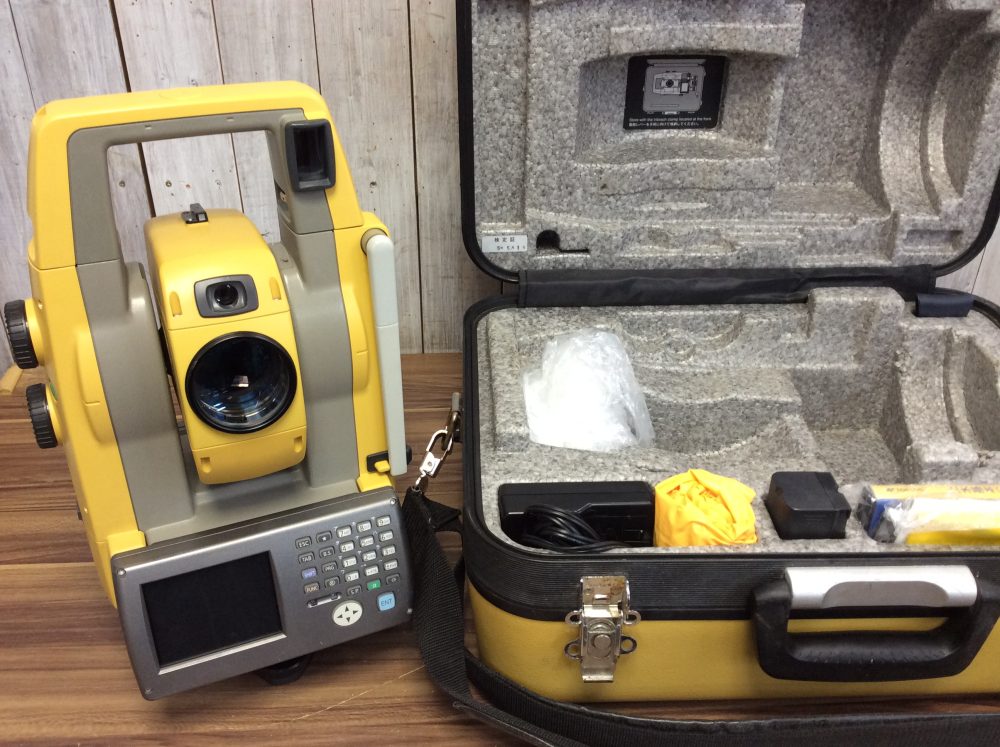 2025-04-12 TOPCON トプコン トータルステーション 自動追尾タイプ・整準台センタリング式 PS-105AF