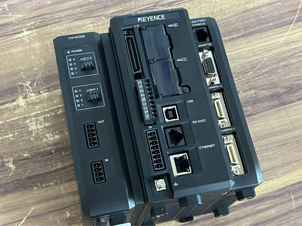 KEYENCE キーエンス 画像処理システム マルチカメラ画像システム コントローラ XG-7000