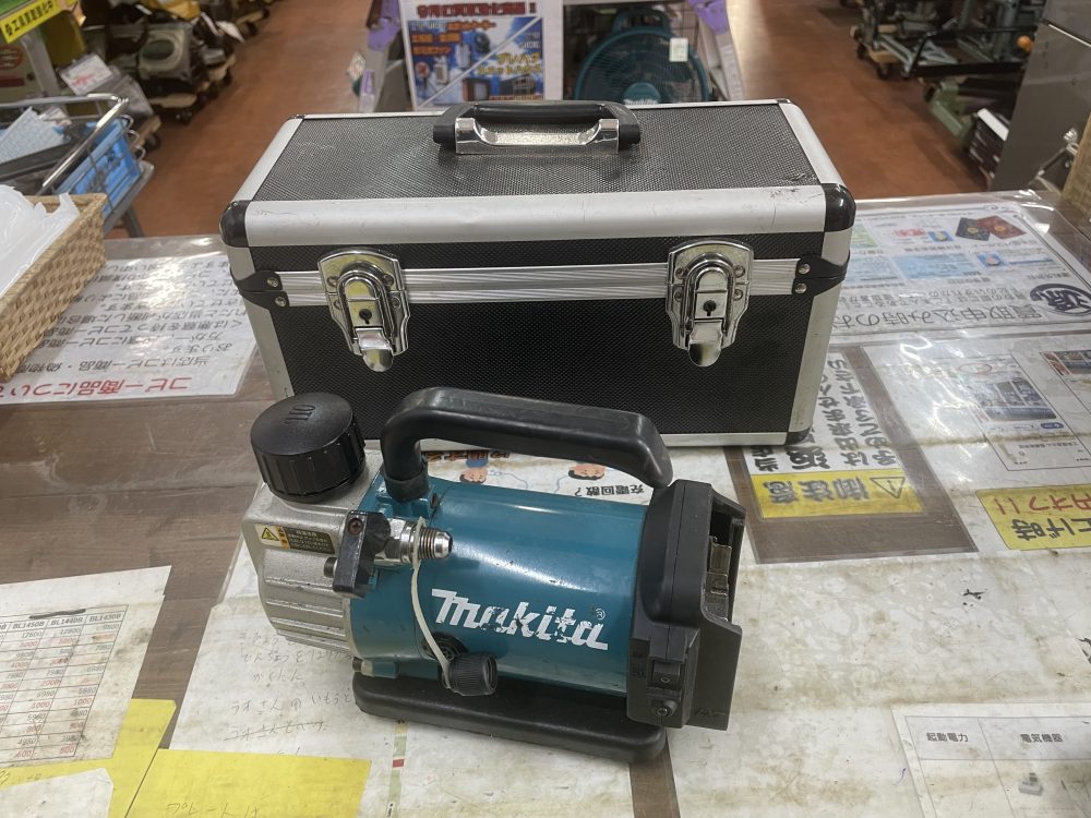 makita マキタ 充電式真空ポンプ VP180D