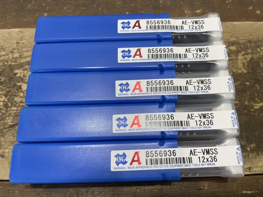 旋盤チップスクラップ　各種約3.5キロ未使用 切削用チップ・インサート | 切削工具の高額買取なら工具屋源さん