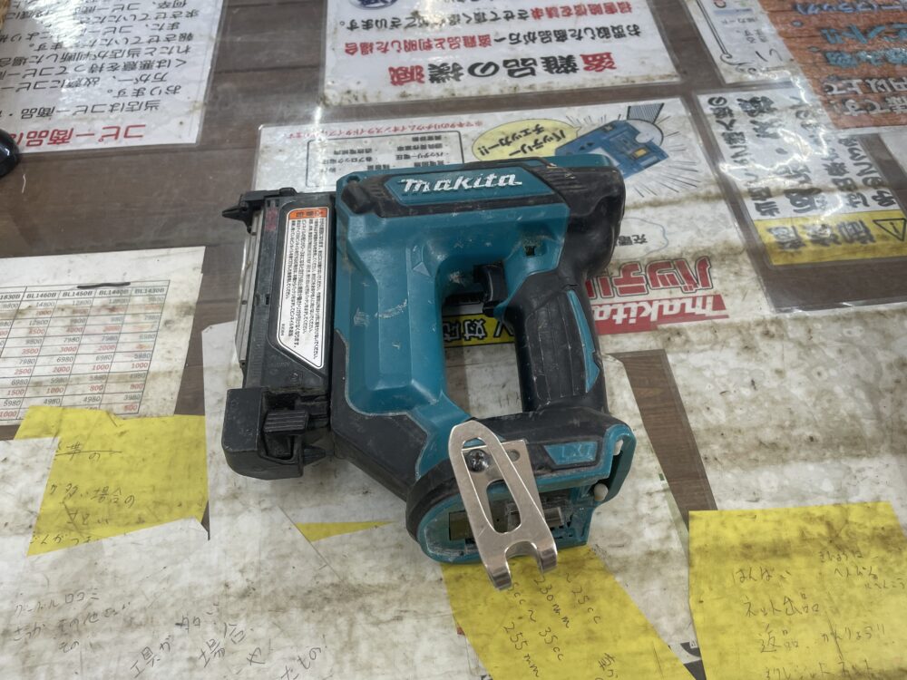 makita マキタ 充電式ピンタッカ PT353D