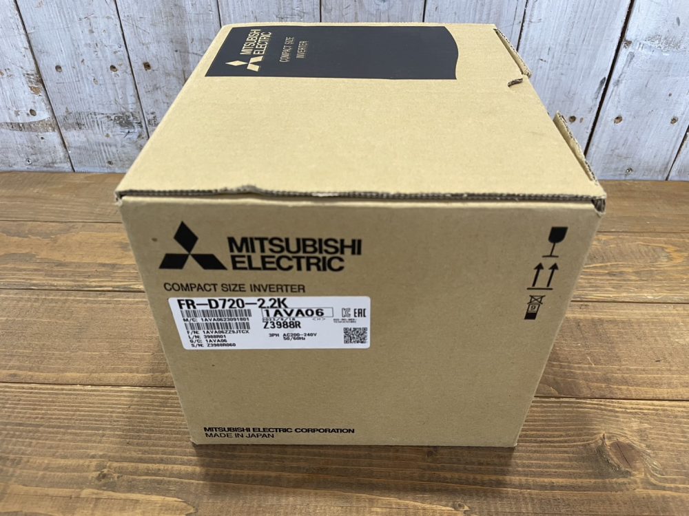 MITSUBISHI 三菱電機 インバータ FR-D720-2.2K