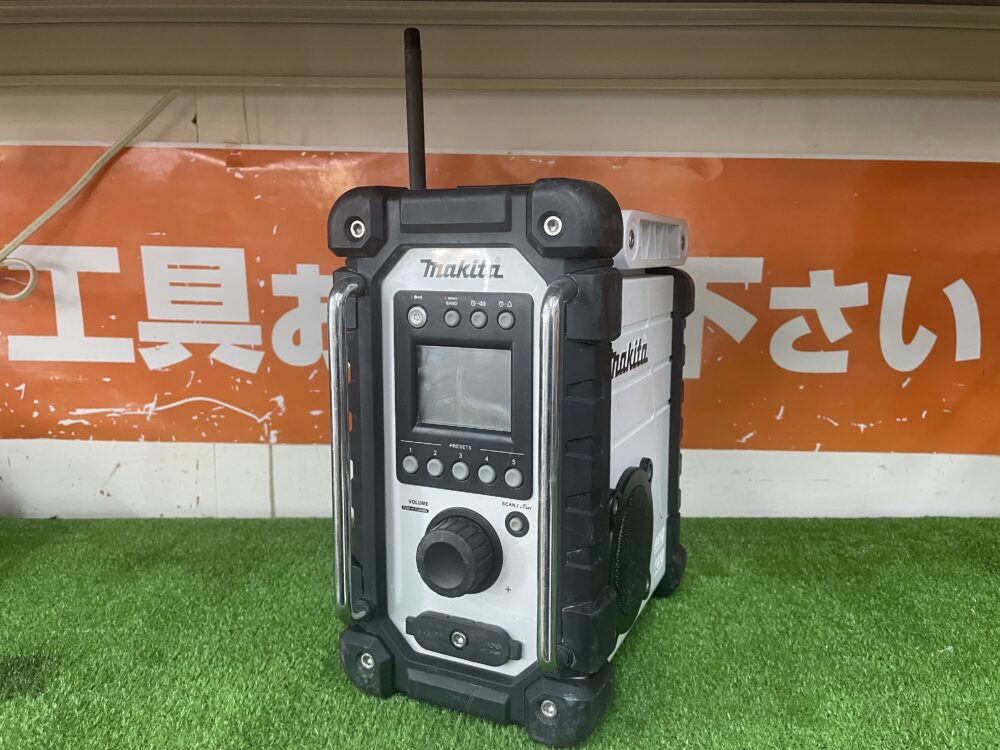 makita マキタ 充電式ラジオ MR107