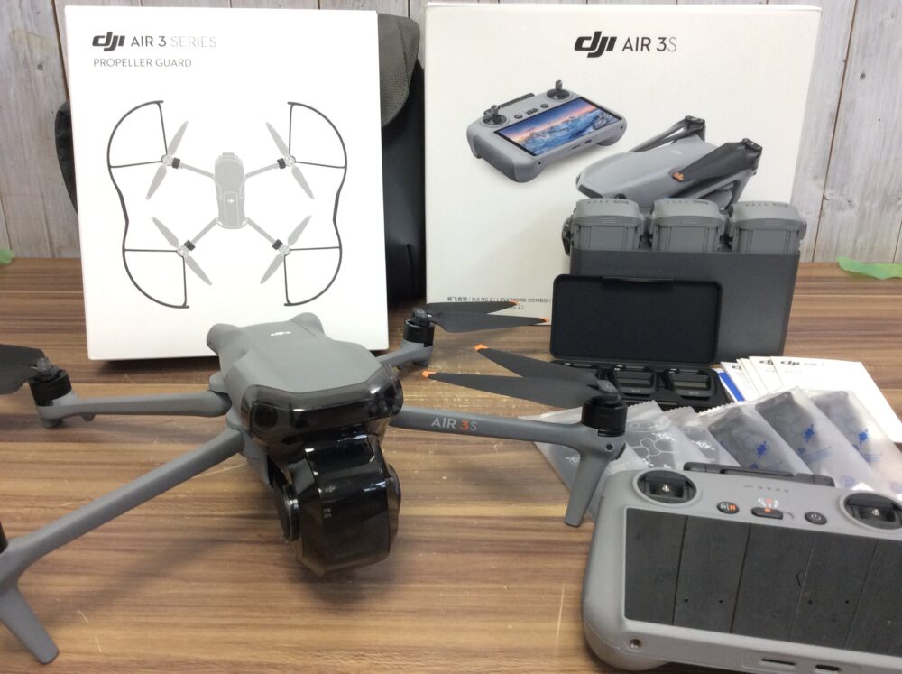 2025-08-28 DJI Air 3S Fly Moreコンボ (DJI RC 2) カメラドローン