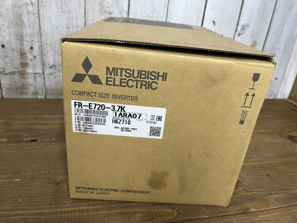 MITSUBISHI 三菱電機 インバータ FR-E720-3.7K