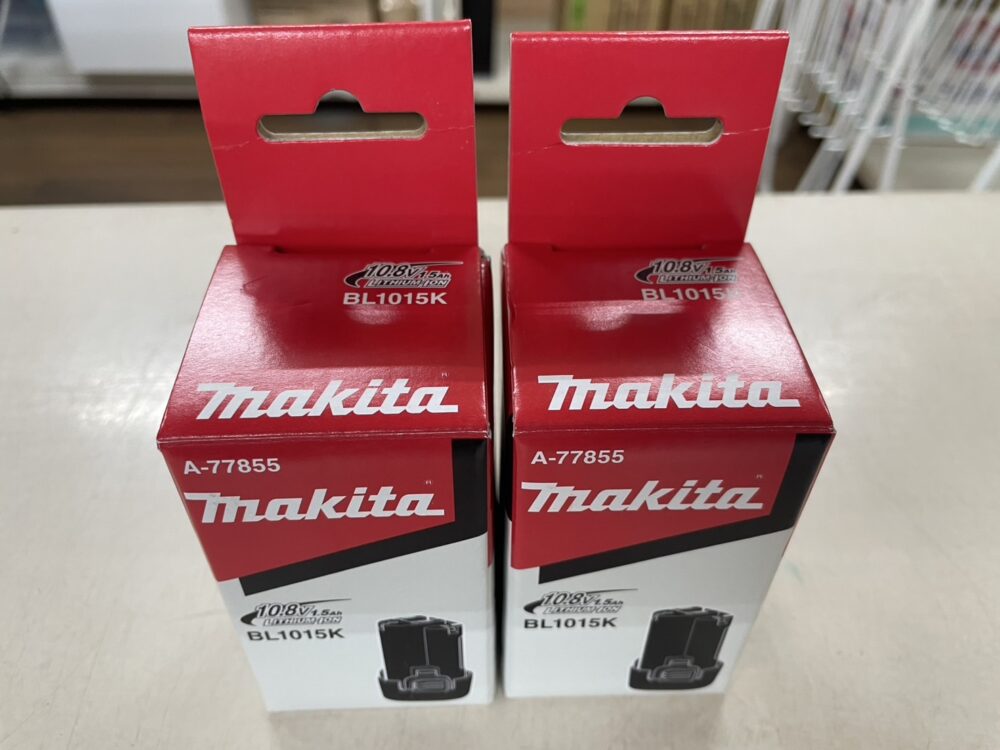 makita マキタ 10.8V(差込式)リチウムイオンバッテリ BL1015K