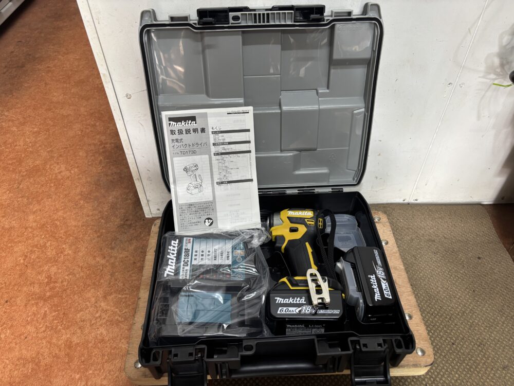 makita マキタ 充電式インパクトドライバ TD173DGXFY