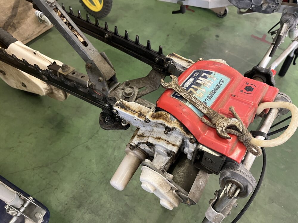 OCHIAI オチアイ 落合 自走式両面裾落し機 EW12D