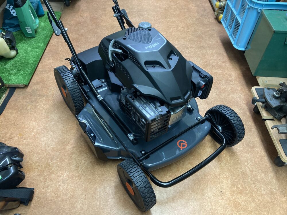 PLOW プラウ 自走草刈機　WGC530B 中古品