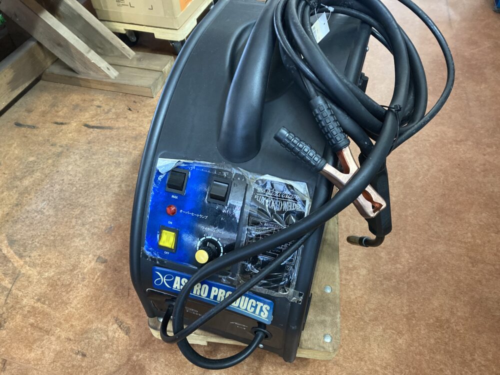 ASTRO PRODUCTS アストロプロダクツ 溶接機 MIG-130-A 中古品