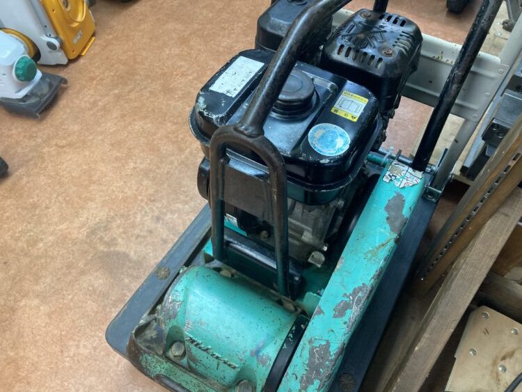 MIKASA ミカサ プレートコンパクター MVC-F60 中古品