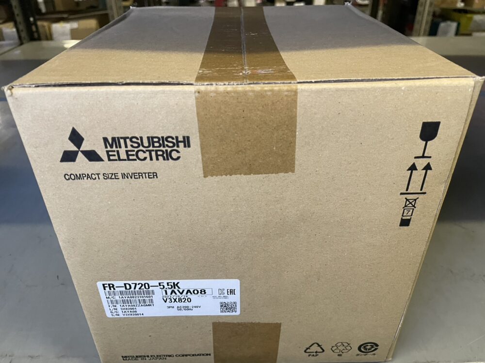 MITSUBISHI 三菱電機 インバータ FR-D720-5.5K