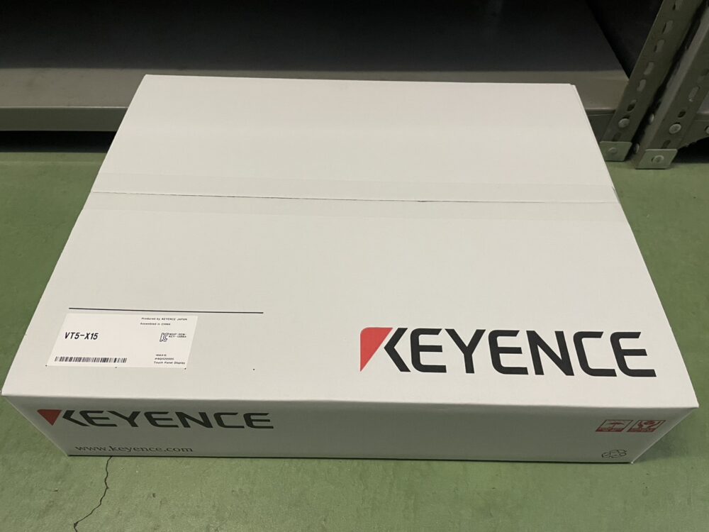 KEYENCE キーエンス 15型TFTカラー タッチパネルディスプレイ VT5-X15