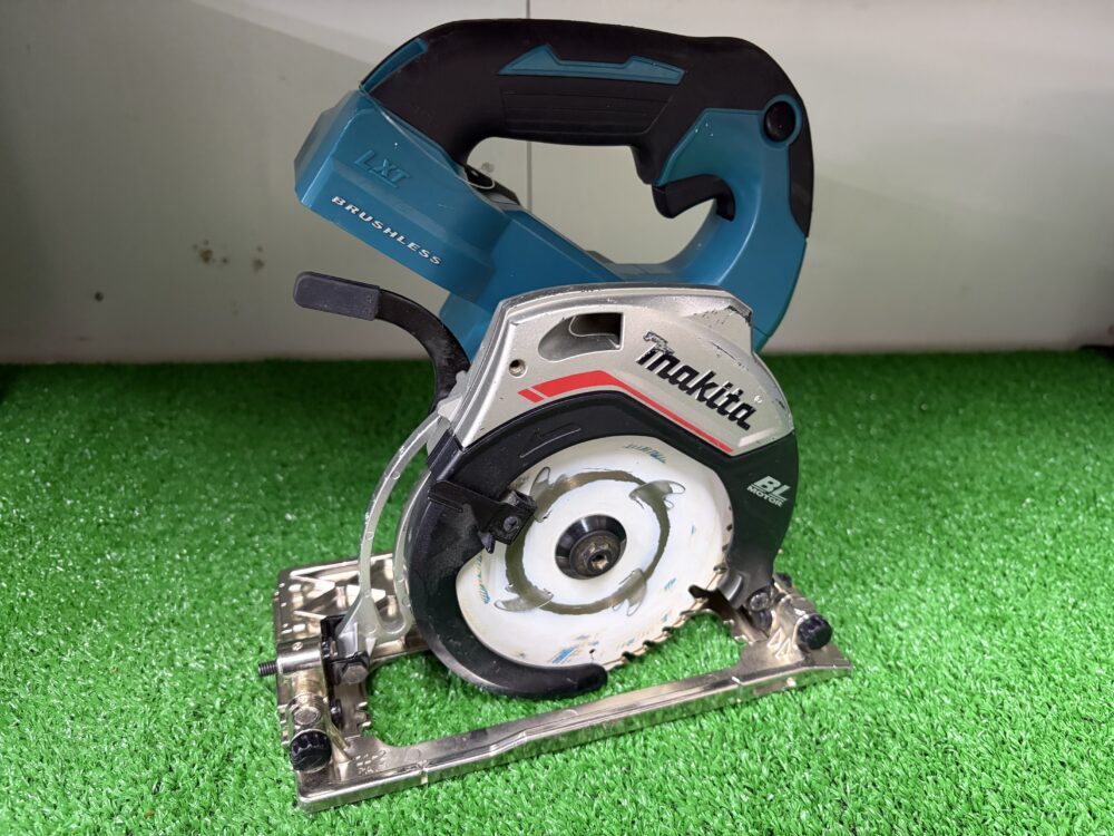 makita マキタ 125mm 充電式マルノコ HS474D 中古品