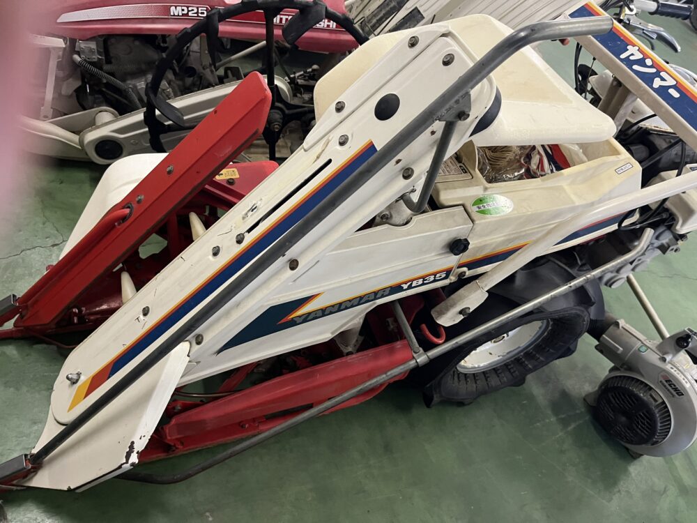 YANMAR ヤンマー 1条刈り 稲刈り機 バインダー YB35