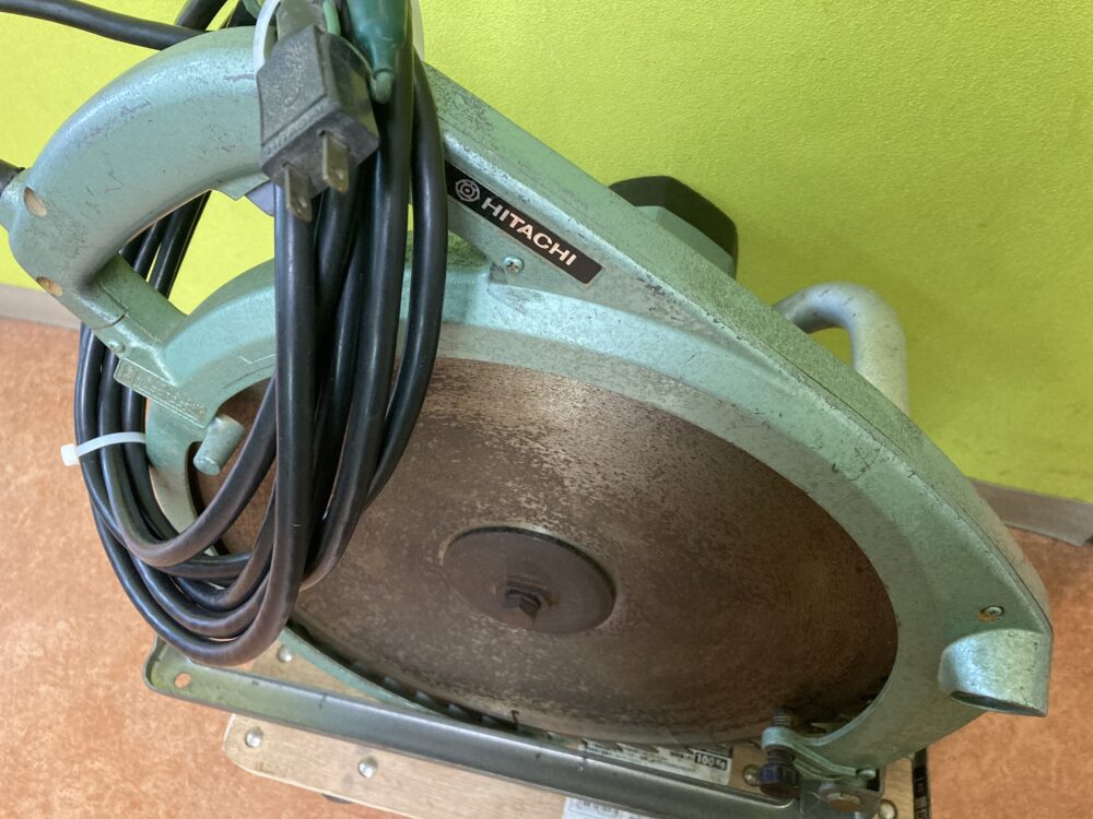 HITACHI ヒタチ 電気丸ノコ PSB-15A 中古品