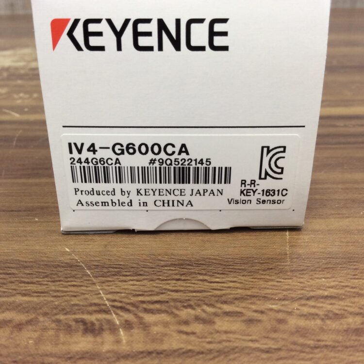 KEYENCE キーエンス 超小型モデル センサヘッド 広視野タイプ カラー IV4-G600CA