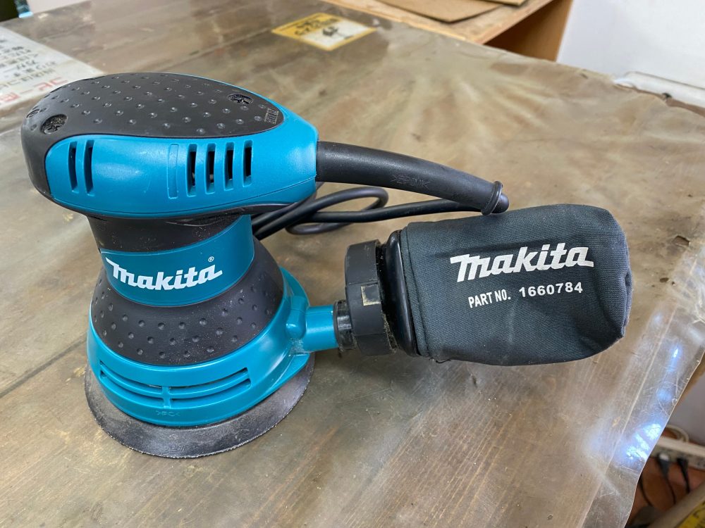 豊橋新栄店】マキタ makita 125mmランダムオービットサンダ BO5030 中古美品を現金買取りしました！◇出張買取 湖西市 愛知県 設楽町  新城市 田原市 豊橋市 豊川市 蒲郡市 名古屋市 西尾市 三河安城◇ | 静岡県浜松市 新品工具・中古工具買取のことなら工具屋源さん