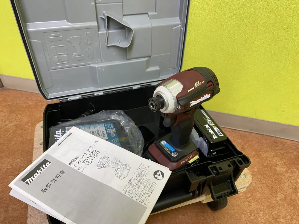 makita マキタ 充電式インパクトドライバ TD172DGXAR をお買取させて頂きました!