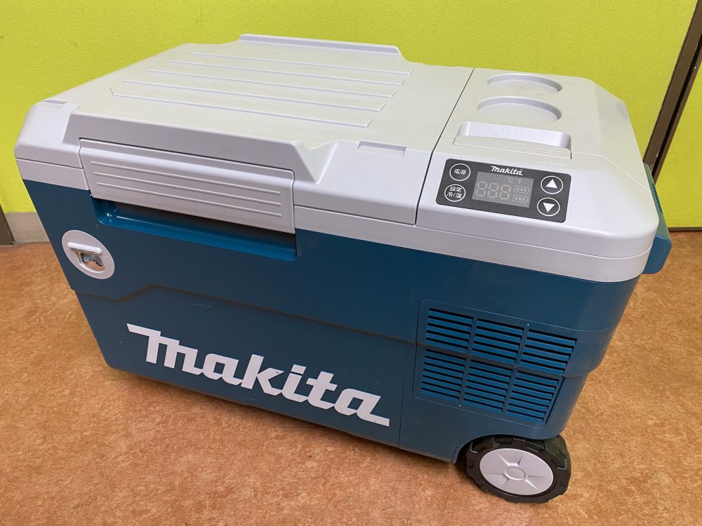 makita マキタ 充電式保冷温庫 CW180D をお買取させて頂きました！