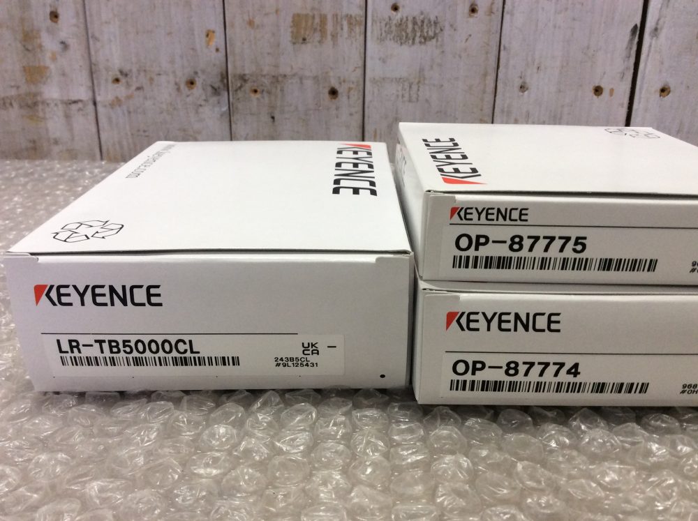 2023-05-14 KEYENCE キーエンス LR-Tシリーズ アンプ内蔵型TOFレーザセンサ セット品 LR-TB5000CLOP-87774