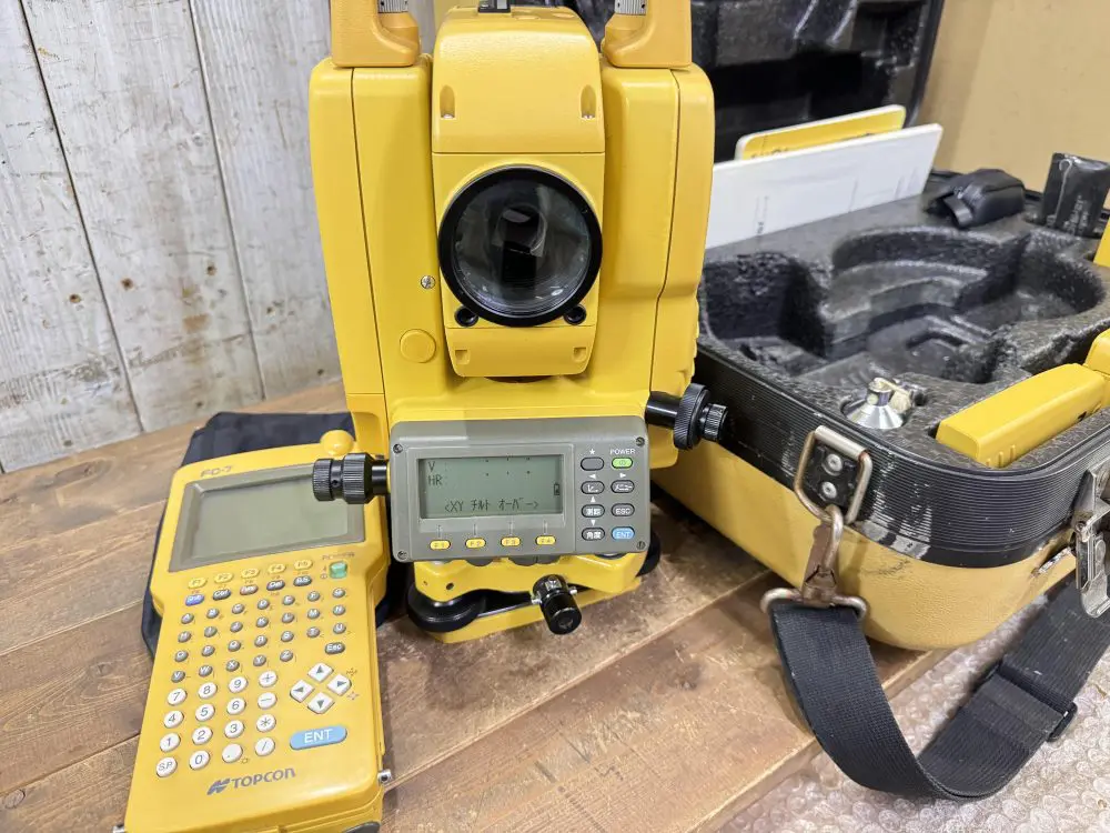 宅配買取】TOPCON トプコン ノンプリズム トータルステーション 宅配買取】TOPCON トプコン ノンプリズム トータルステーション