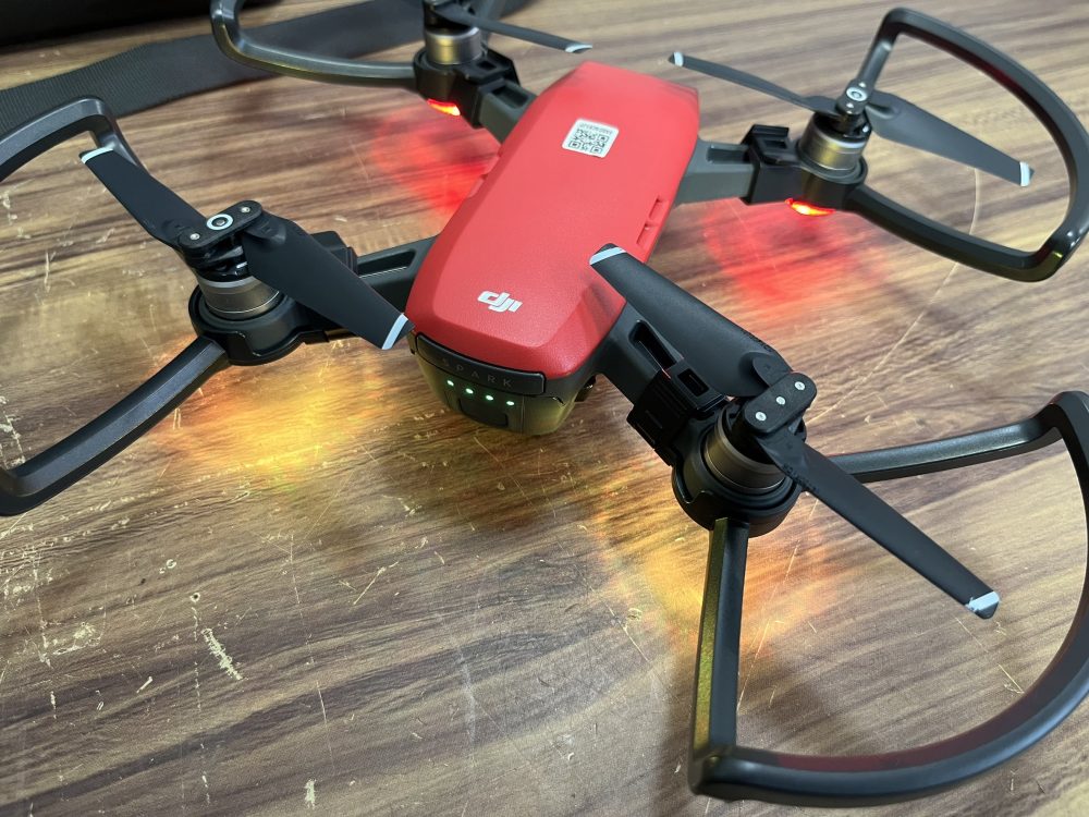 DJI カメラドローン SPARK スパーク MM1A