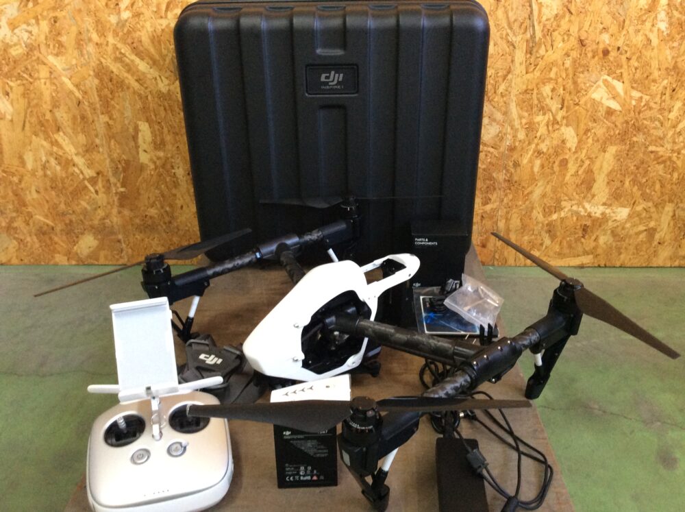 2025-08-24 DJI カメラドローン Inspire 1